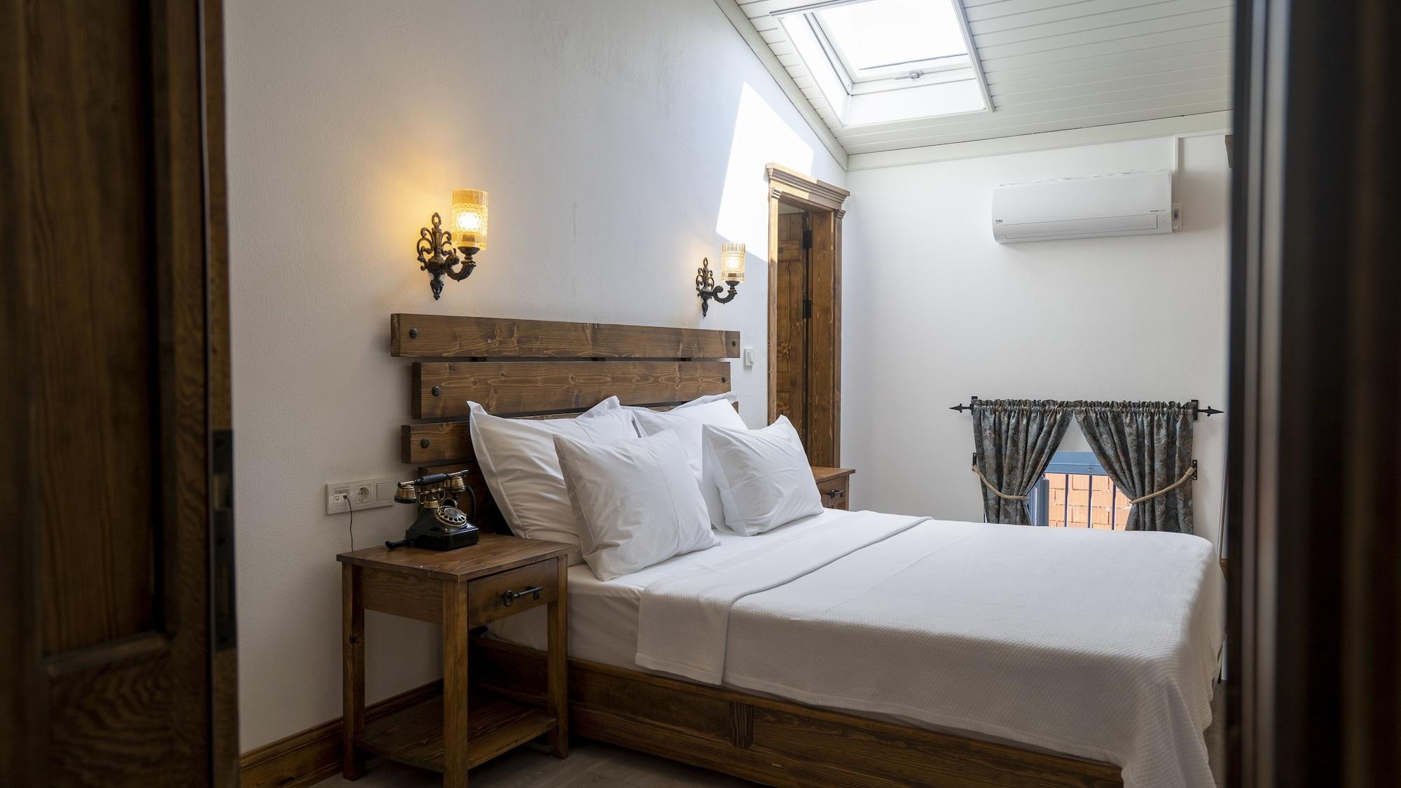 Villa Pietra Butik Otel Ayvalik Exterior photo