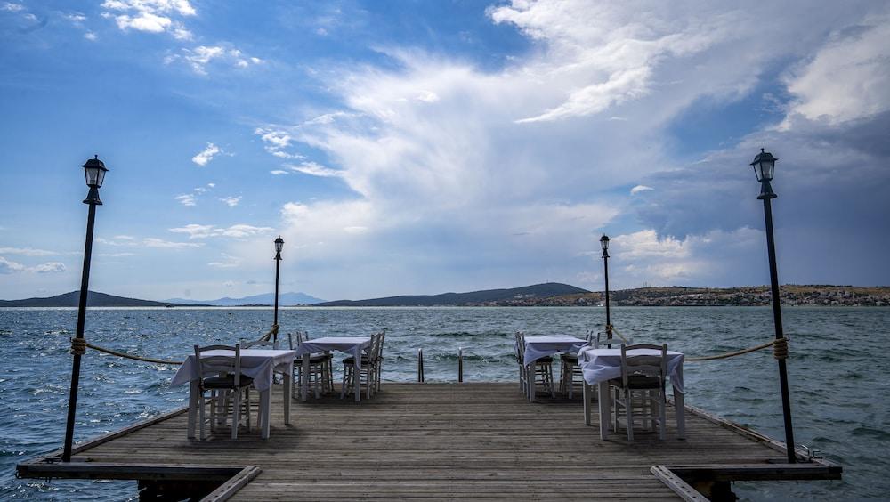 Villa Pietra Butik Otel Ayvalik Exterior photo