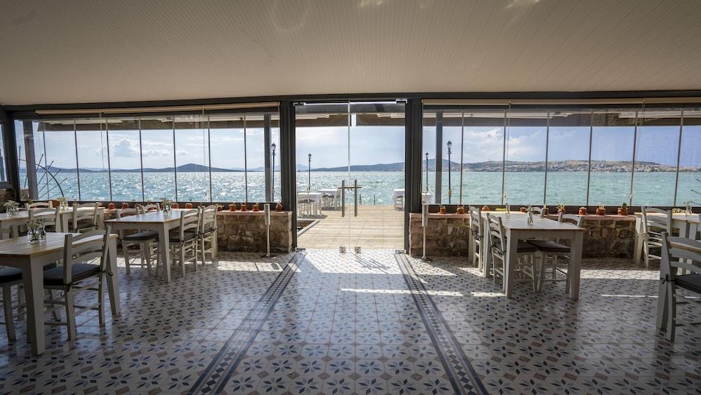 Villa Pietra Butik Otel Ayvalik Exterior photo